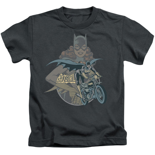 Batgirl™ - Kids T-Shirt (Ages 4-7) - Biker - DC Comics Vintage - Officially Licensed - Juvenile Kids T Shirt - Size 4 5 6 7