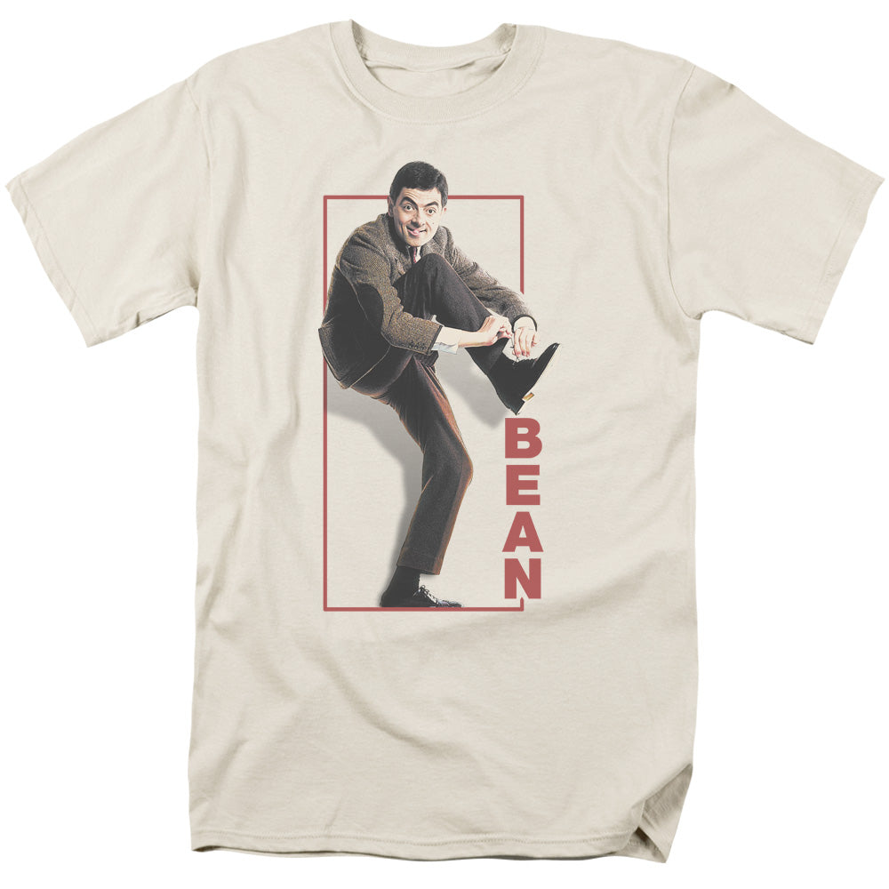 Mr Bean™ Shirt - Officially Licensed - Tying Shoe - Adult Unisex Short Sleeve T-Shirt